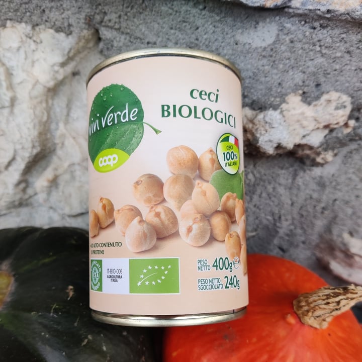 photo of Vivi Verde Coop Ceci Biologici shared by @verticales on  03 Nov 2022 - review