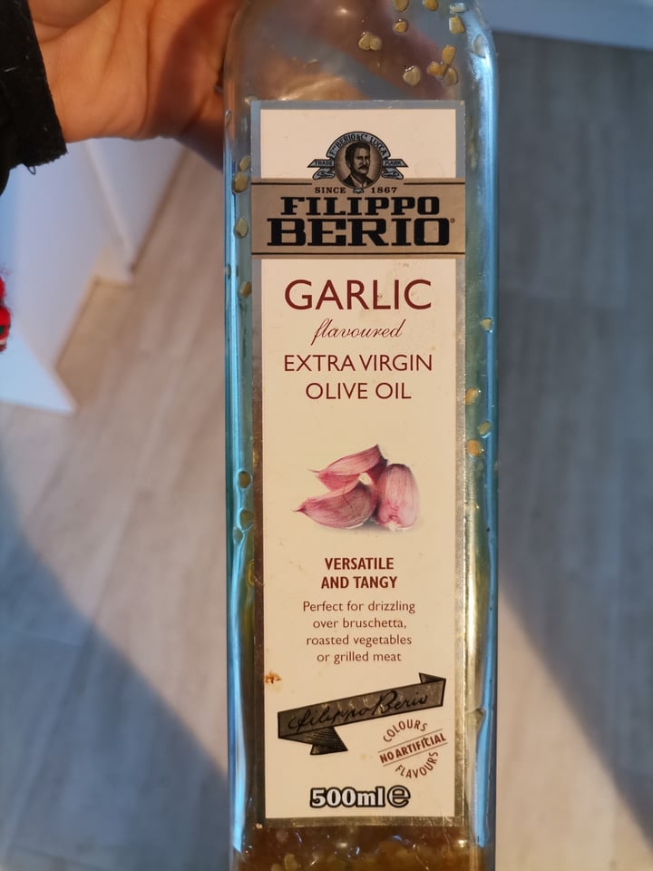 review photo of Filippo Berio Garlic olive oil shared by @banskostreetdogs on 22 Mar 2022 - review