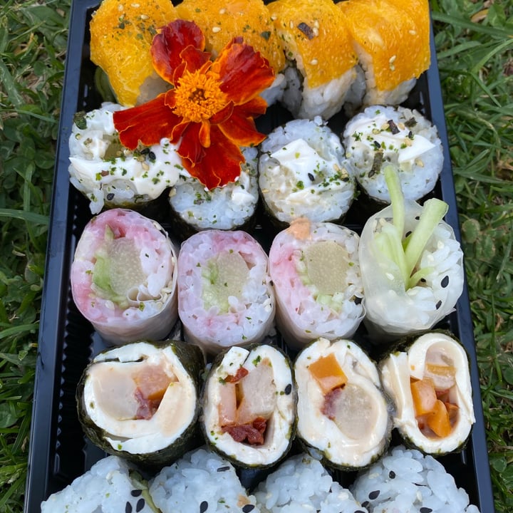 photo of Legumi Sushi Vegan Sushi Sampling shared by @nuriag on  18 Jul 2021 - review