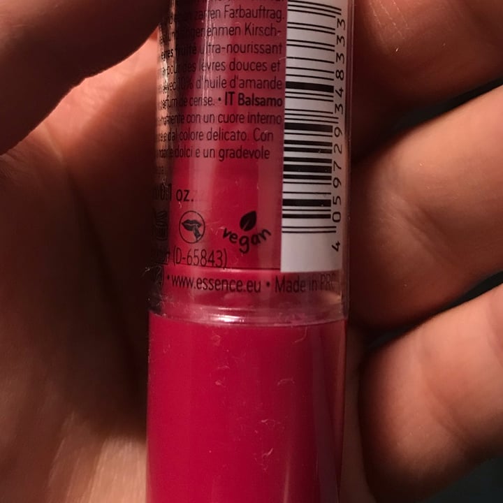photo of Essence  heart core fruity lip balm crazy cherry shared by @annapaolaserio on  12 Dec 2022 - review