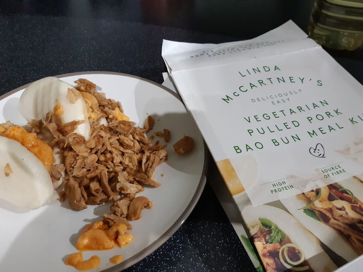 photo of Linda McCartney's Vegetarian Pulled Pork Bao Bun Meal Kit shared by @foxstar82 on  26 Mar 2020 - review