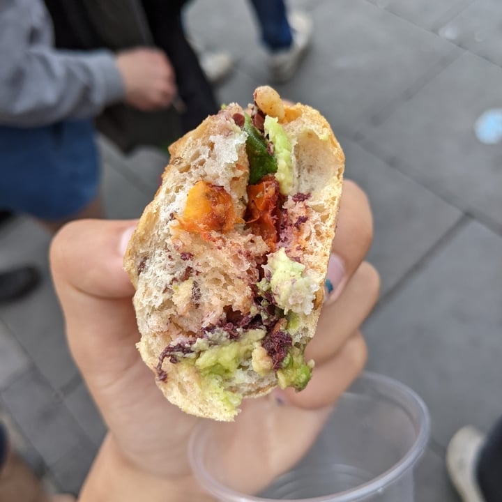 photo of Pret A Manger Avo, Olive & Toms Baguette shared by @katchan on  28 Jul 2022 - review