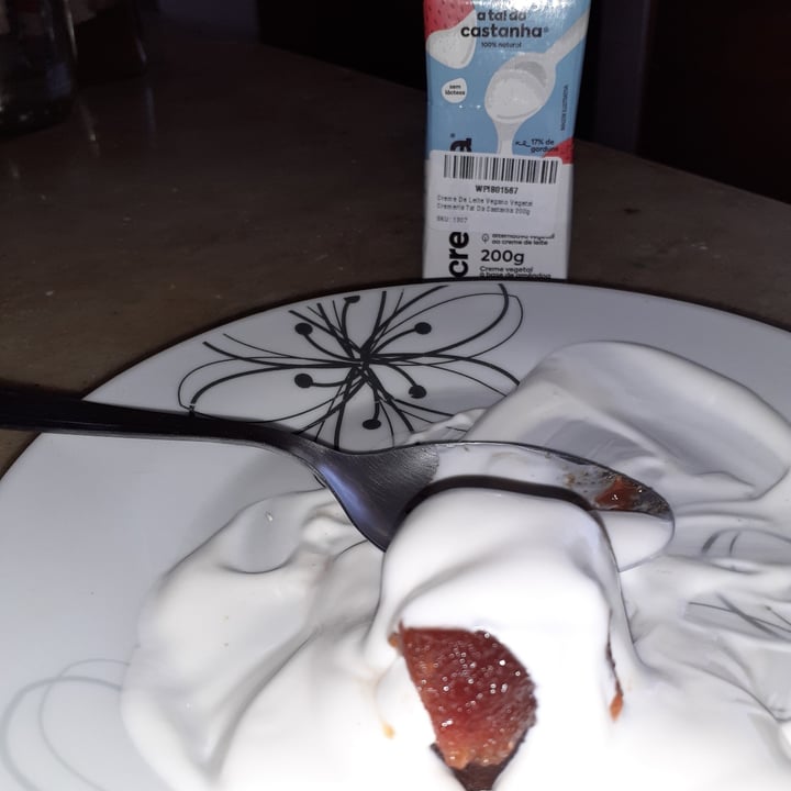 photo of A Tal da Castanha creme vegetal shared by @ddm on  31 Jul 2022 - review
