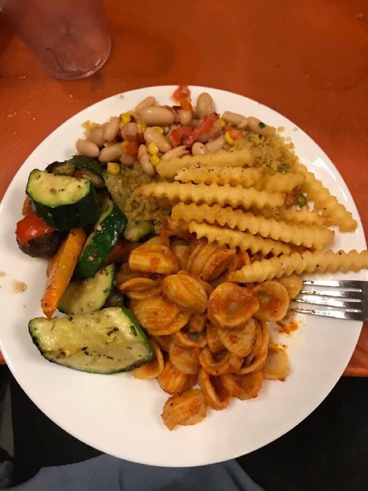 photo of Whitman College Pasta, veggies, fries, and quinoa shared by @jharisay on  18 Oct 2018 - review