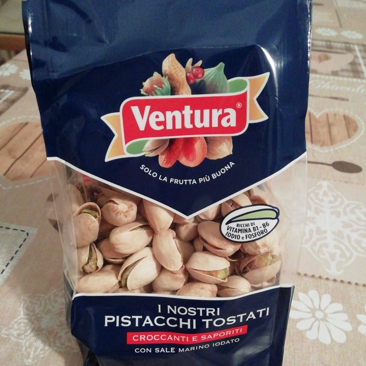 photo of Ventura Pistacchi salati shared by @rominella on  28 Dec 2021 - review