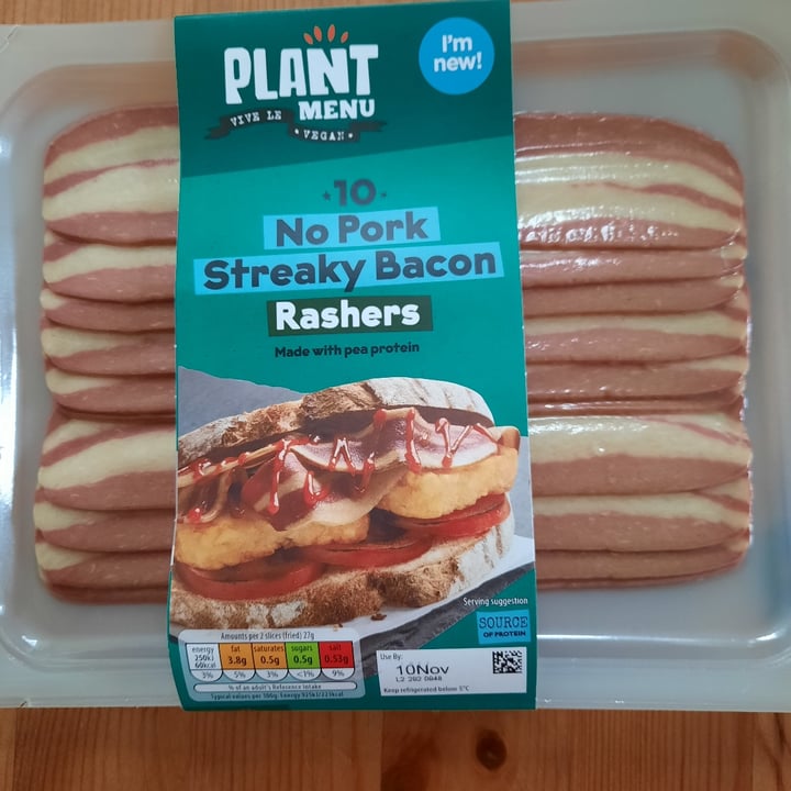 photo of Plant Menu No pork streaky bacon rashers shared by @karen0408 on  19 Dec 2021 - review