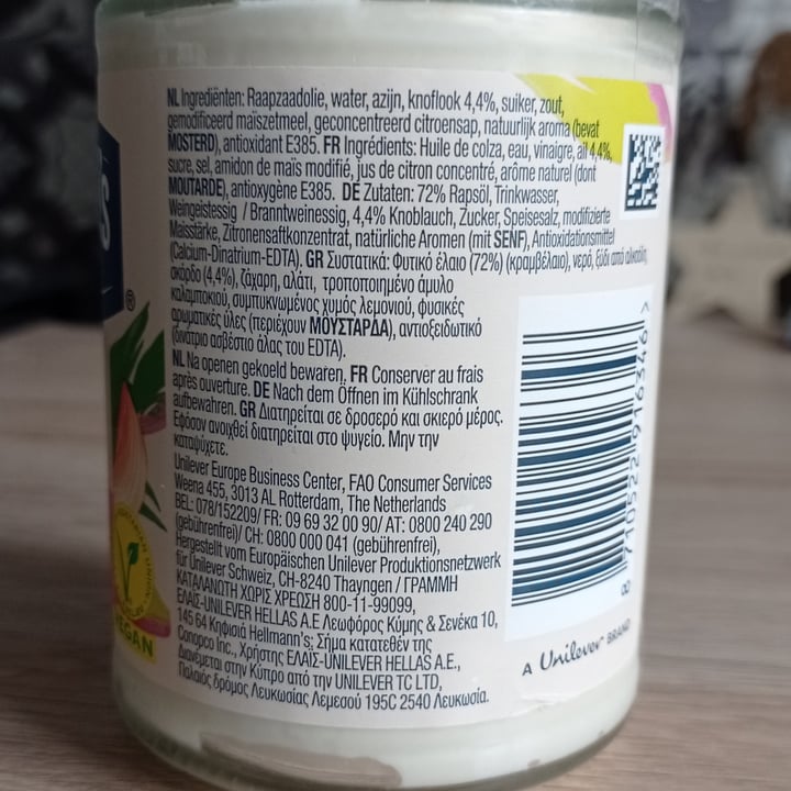 photo of Hellmann’s Vegan Garlic Mayo shared by @koyott on  05 Mar 2022 - review