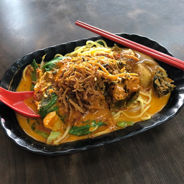 Photo of the dish “Chicken Curry Noodles”