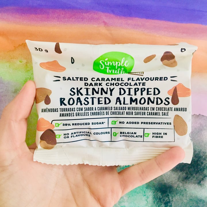 photo of Simple Truth Salted Caramel Flavoured Dark Chocolate Skinny Dipped Roasted Almonds shared by @taz on  27 May 2021 - review