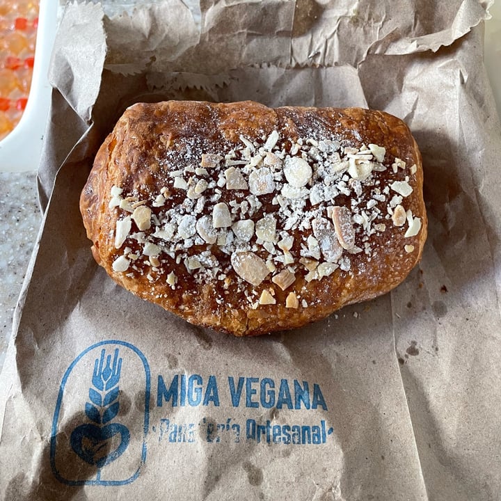photo of Miga Vegana Chocolatín shared by @veganads on  16 May 2022 - review