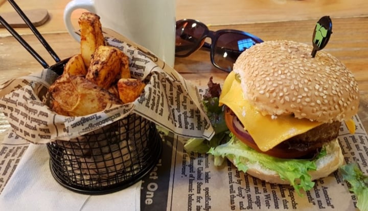 photo of Vegan Street Food ZA Beyond Burger shared by @isha26 on  21 Jan 2020 - review