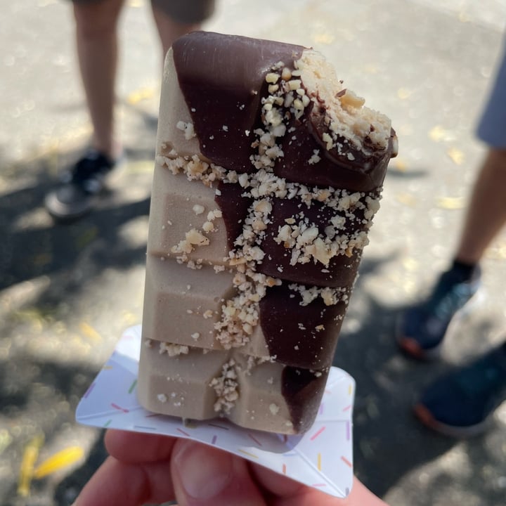 review photo of Happy Pops Hazelnut & Chocolate shared by @flysc on 04 Oct 2022 - review
