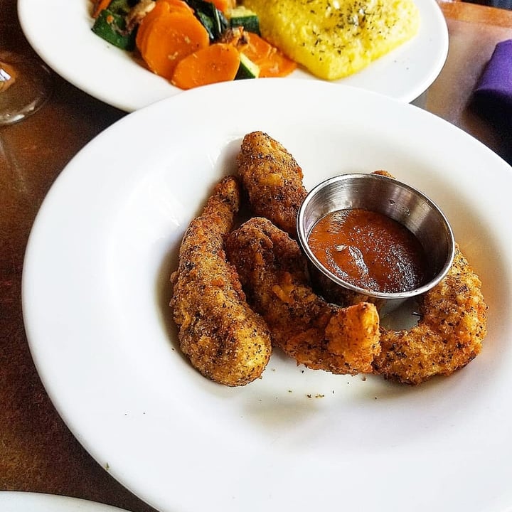 photo of Seasoned Vegan Fried shrimp protein shared by @suzburton on  08 May 2020 - review