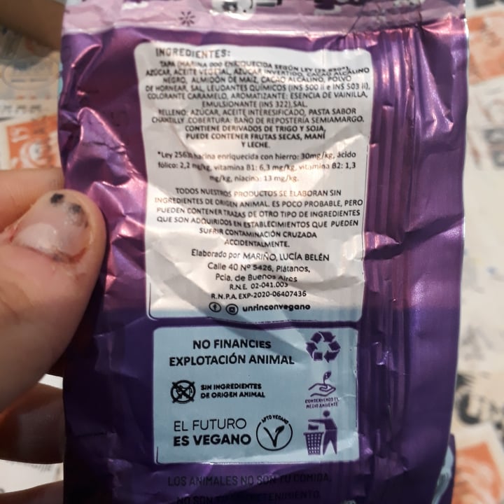 photo of Un Rincón Vegano Alfajor Black Vainilla shared by @melisafrau on  13 Apr 2021 - review