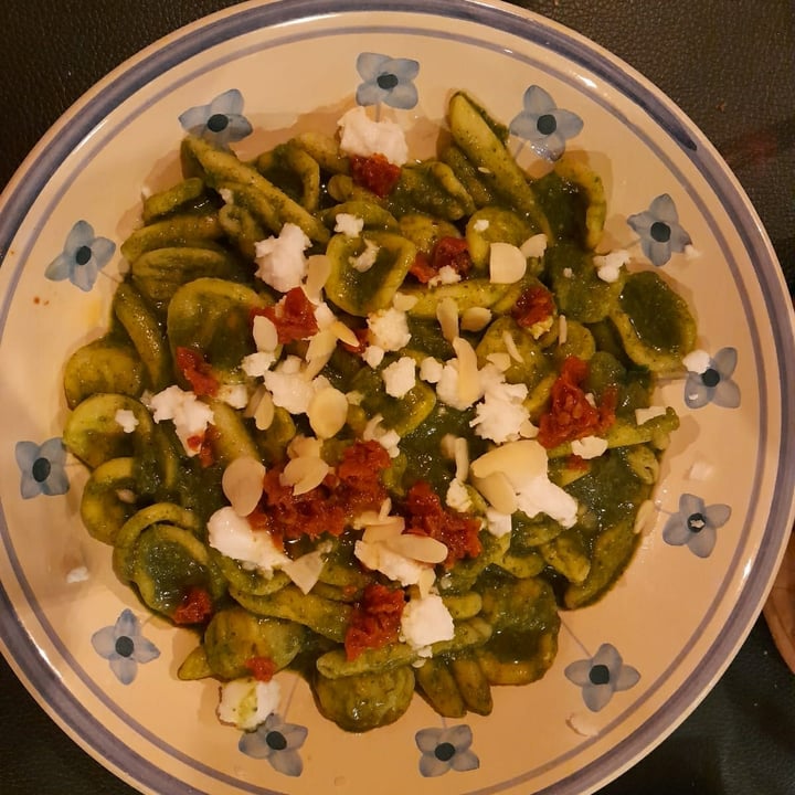 photo of DuedipiccheVegan Vegan Burrito;filetto Di Seitan Al Pepe Verde;involtini Tahilandesi Con Salsa Yogurt E Maritati Al Pesto Di Erbette E Feta shared by @nicolezordan on  15 Jul 2022 - review