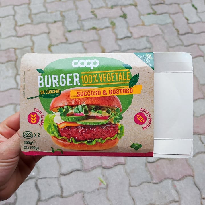 photo of Coop Burger 100% vegetali Sucoso & Gustoso  shared by @maribalio on  29 Jun 2022 - review