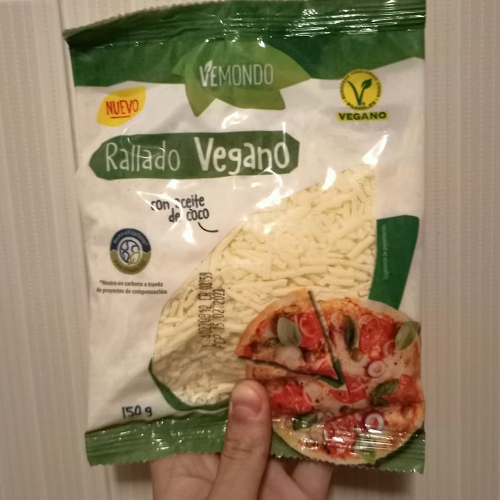 photo of Vemondo Vegetale cheese shared by @barbararp on  08 Sep 2022 - review