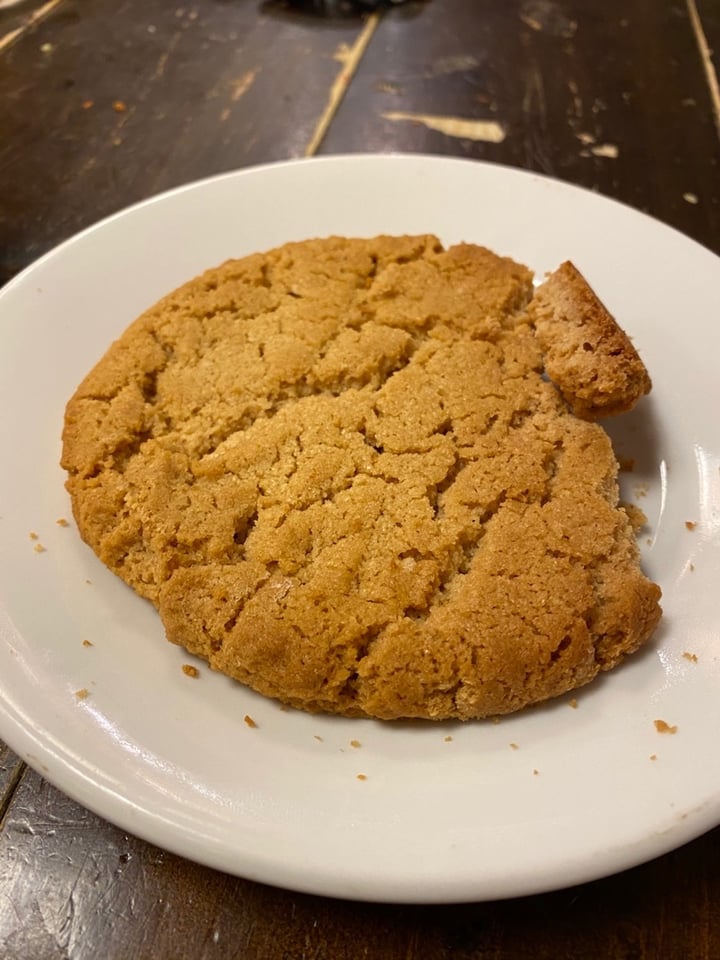 photo of The Gingered Peach Vegan Peanut Butter Cookie shared by @jessnickel on  06 Mar 2020 - review