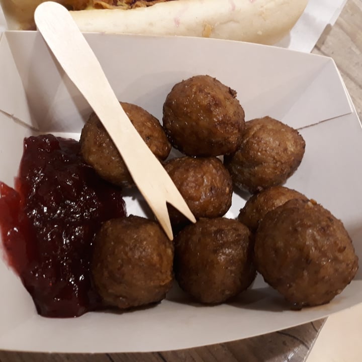 photo of IKEA Milano Corsico Polpette Vegan shared by @zorb on  16 May 2022 - review
