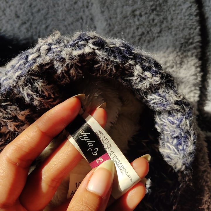 review photo of Shyla Beanie shared by @bookayy on 27 Feb 2021 - review