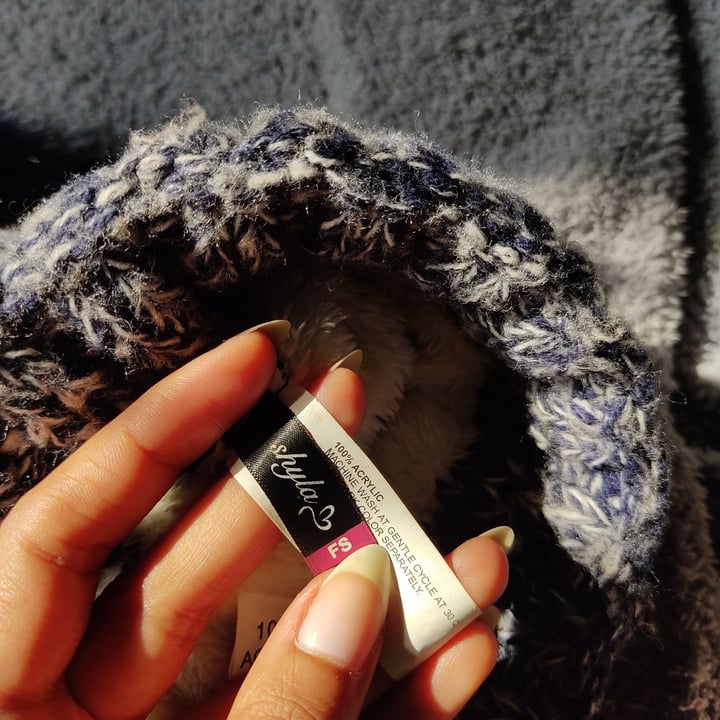 photo of Shyla Beanie shared by @bookayy on  27 Feb 2021 - review