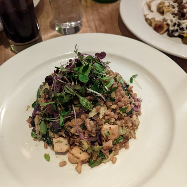 photo of Blossom on University 10 Vegetable Stir Fry shared by @kimibun on  27 Dec 2021 - review