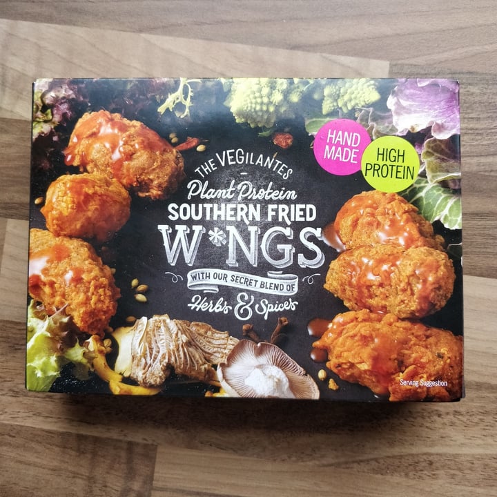 review photo of The Vegilantes Southern Fried W*ngs Herbs & Spices shared by @amucallinz on 05 Jan 2021 - review