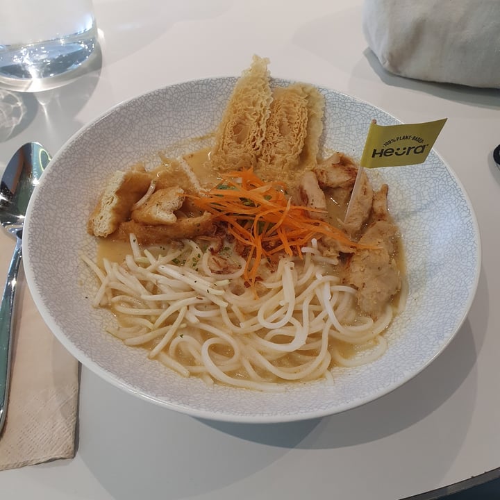 photo of Green Common Singapore Heura Chicken Laksa shared by @dimefox on  30 Jan 2021 - review