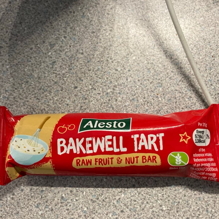 photo of Alesto Bakewell Tart Raw Fruit & Nut Bar shared by @jontr on  26 Sep 2021 - review