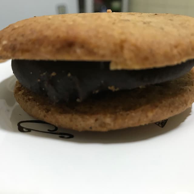 Photo of the dish “Alfajor de naranja y ganache”