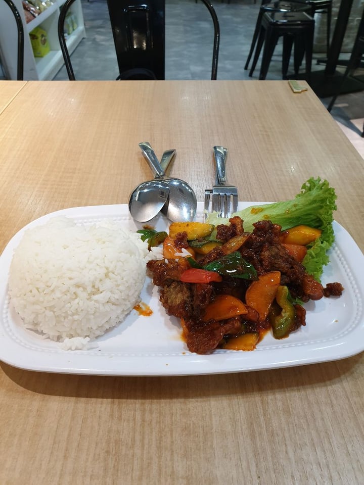photo of D’Life Signature Sweet and Sour Mushrooms with Rice shared by @hermainesay on  27 Sep 2019 - review