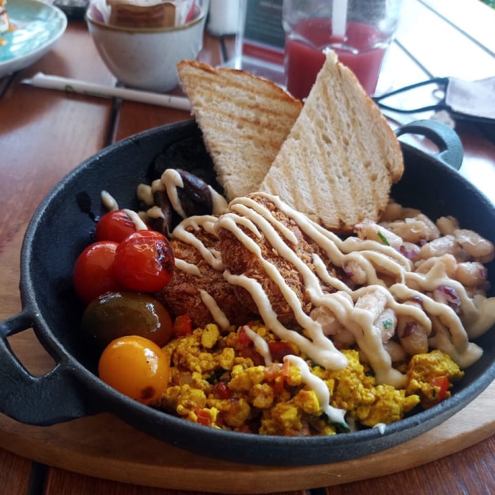 photo of Streatery Vegan Fry-Up shared by @melanie1512 on  16 Jun 2021 - review