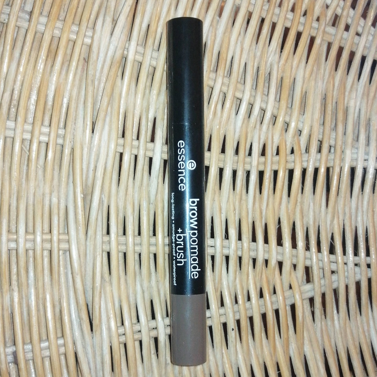 Essence Cosmetics Brow pomade + brush Reviews abillion