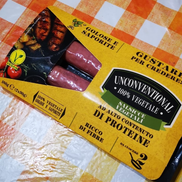 photo of Unconventional Salsicce Vegetali - Sausages shared by @fabiovcanc on  25 Nov 2022 - review
