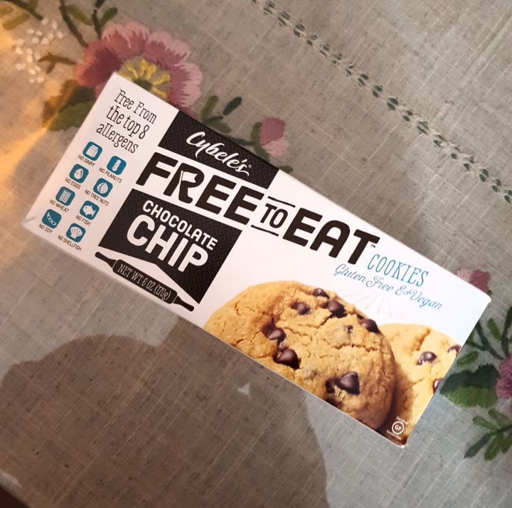photo of Cybele's Chocolate chip cookies shared by @imgoodgirl on  22 Oct 2019 - review