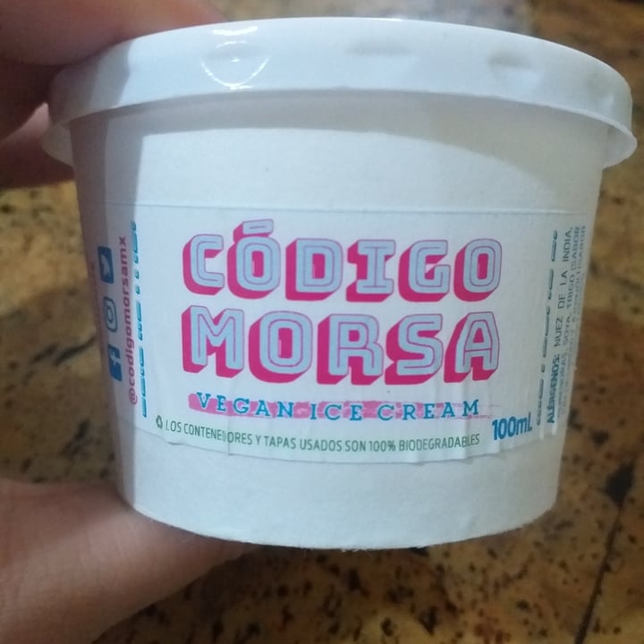 review photo of Código Morsa Helado de Vainilla con Chips de Chocolate shared by @marhelene on 25 Jul 2020 - review