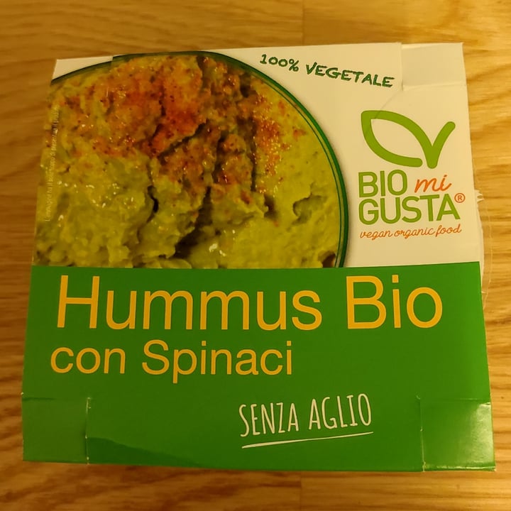 photo of Biomigusta Hummus Bio con Spinaci shared by @vlrslphr on  12 Mar 2022 - review