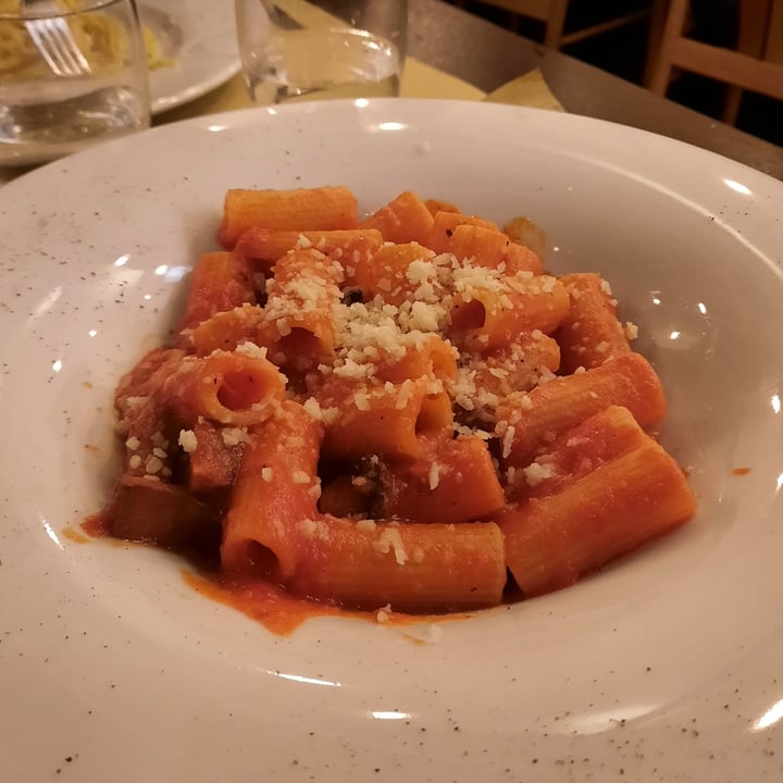 photo of Origano Amatriciana shared by @tania- on  04 Dec 2021 - review