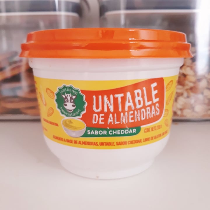 review photo of Felices Las Vacas Untable de Almendras Sabor Cheddar shared by @johi-rose on 26 Mar 2021 - review