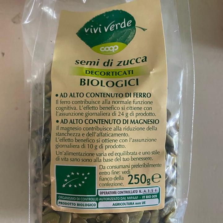 review photo of Vivi Verde Coop Semi di zucca shared by @fragine on 17 May 2022 - review
