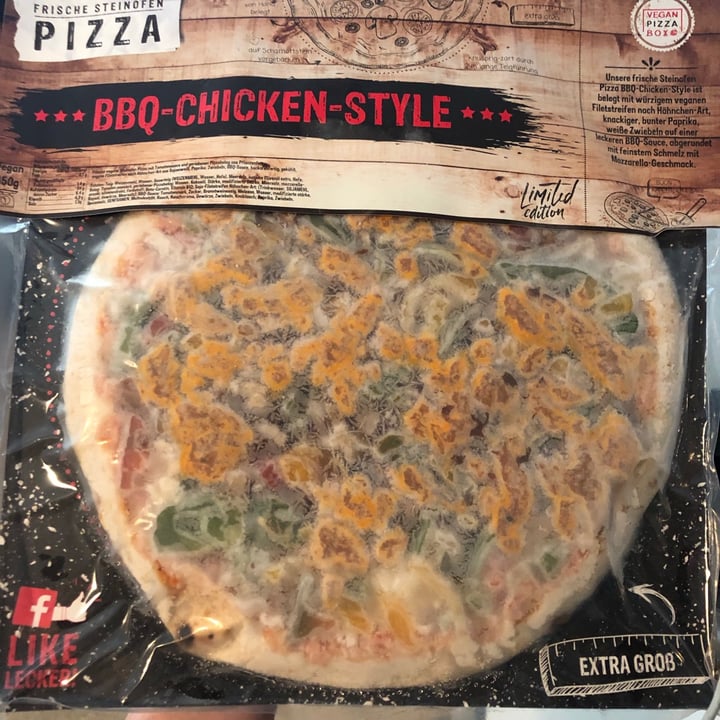 photo of Vegan Pizza Box Chicken BBQ shared by @der-minniefisch on  11 Jun 2021 - review