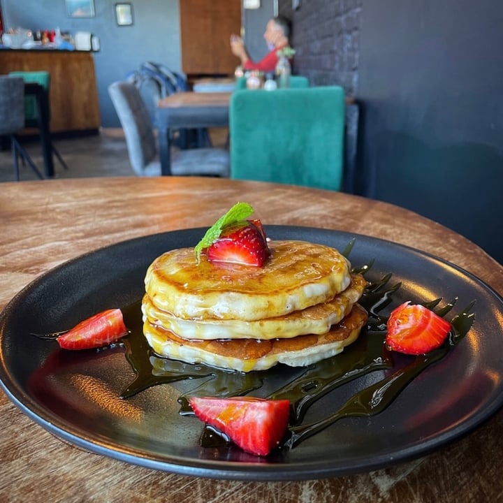 photo of Firefly Cafe Buttermilk Pancakes shared by @capetownvegan on  02 Nov 2021 - review
