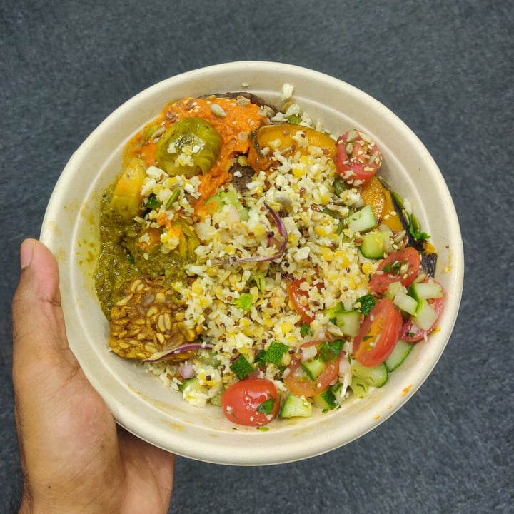 photo of Heybo Build Your Bowl shared by @hownowbrownkow on  06 Oct 2020 - review