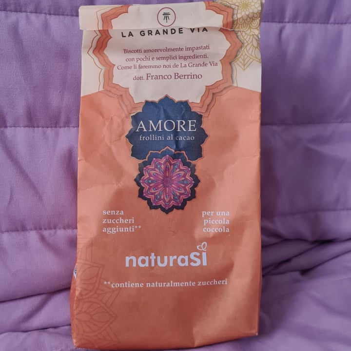 review photo of La grande via Amore frollini al cacao shared by @mikey123 on 19 Feb 2022 - review