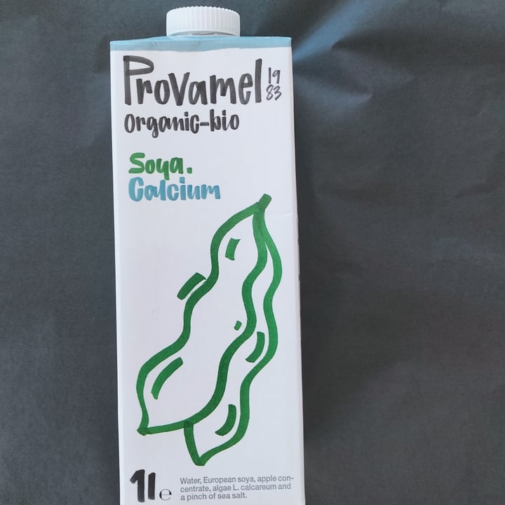 photo of Provamel Latte di soia con calcio shared by @isabellaluce on  21 Mar 2022 - review
