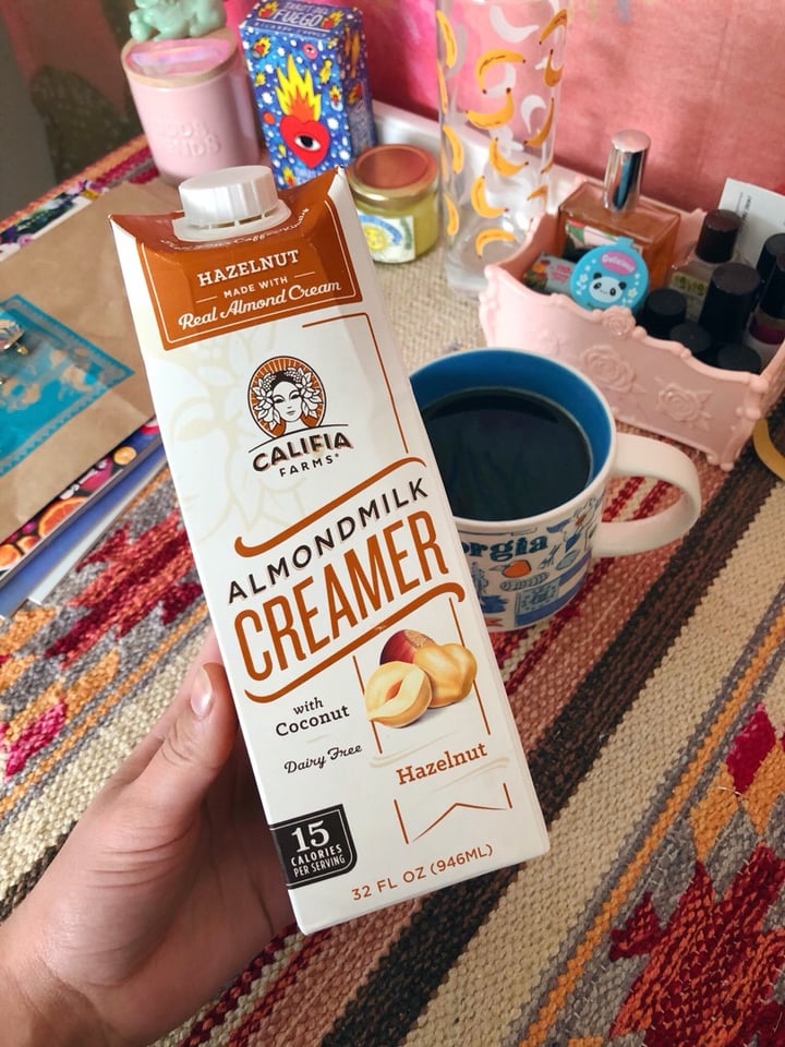 photo of Califia Farms Almondmilk Creamer Hazelnut shared by @strawberryskulls on  12 Jan 2020 - review