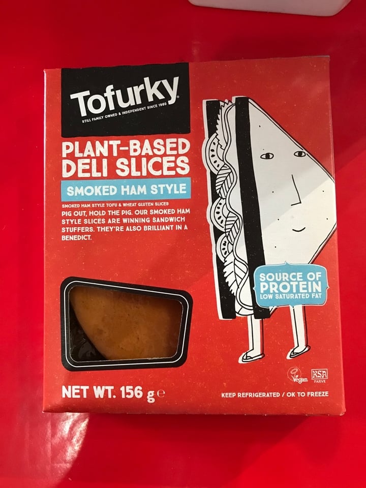 photo of Tofurky Plant-based Deli Slices Smoked Ham Style shared by @kentros4urus on  01 Mar 2020 - review