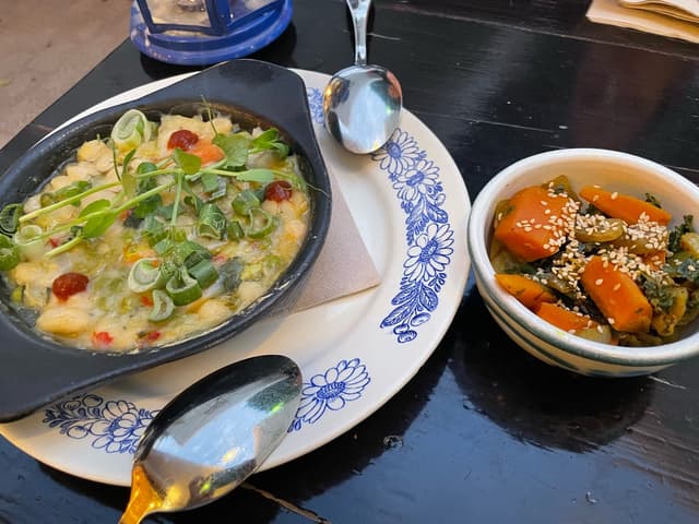 Photo of the dish “Estofado de Alubias Blancas”