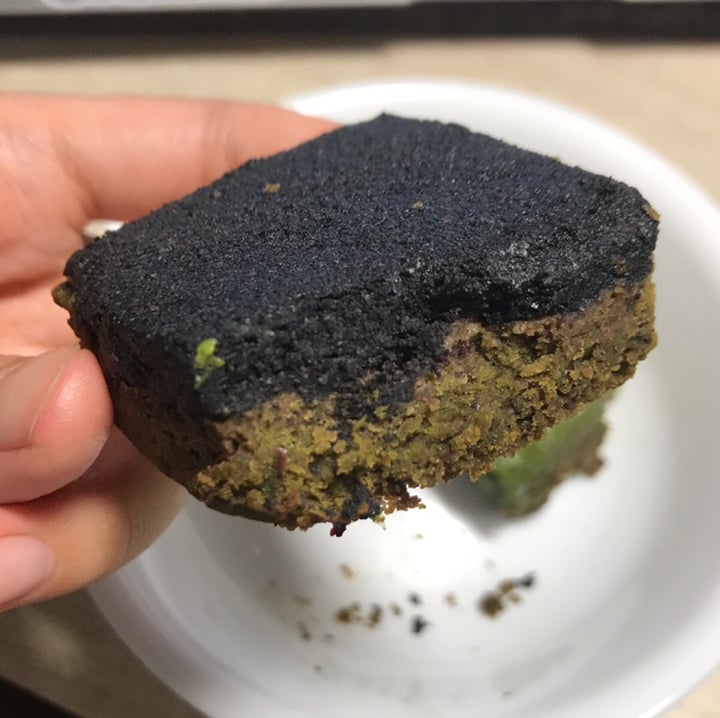 photo of The Clean Addicts “Seasonal” Black Sesame Matcha Fudge Cake shared by @kelsey on  08 Sep 2019 - review