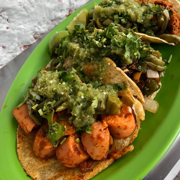 photo of Veganísimo Loncheria Vegana Tacos Orden De 3 shared by @jou269 on  08 Oct 2020 - review